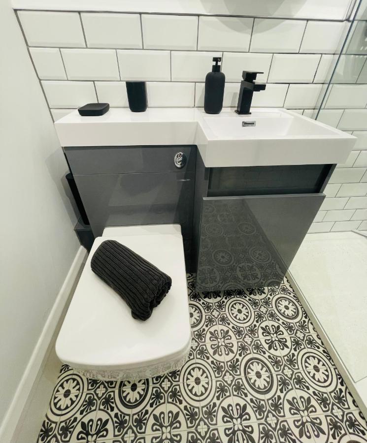 Stone'S Throw, 1 Bed Self-Contained Studio Daire East Preston Dış mekan fotoğraf